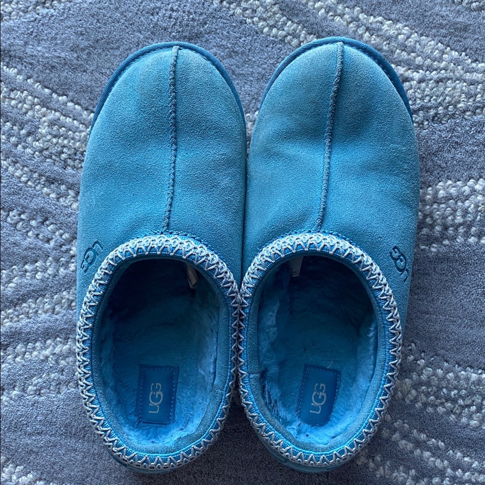 Men’s Tasman UGG Blue Slippers. Good condition.